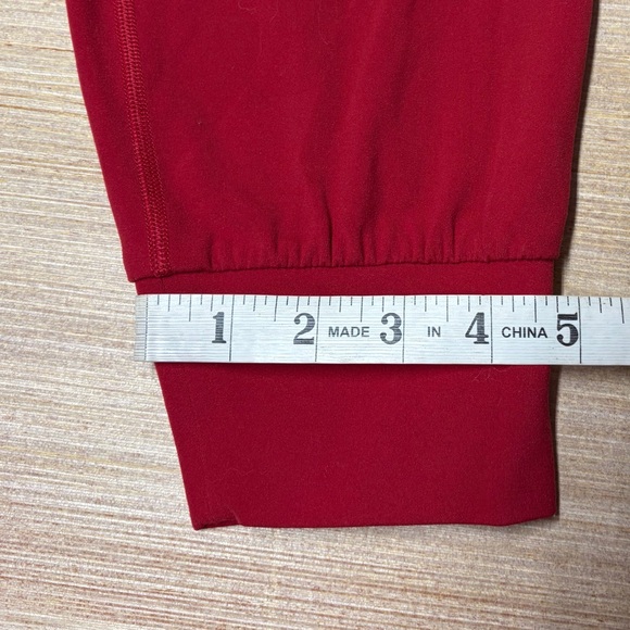 Athleta Salutation Jogger Women’s Small Buttery Soft Stretch Decadent Red - Picture 3 of 9